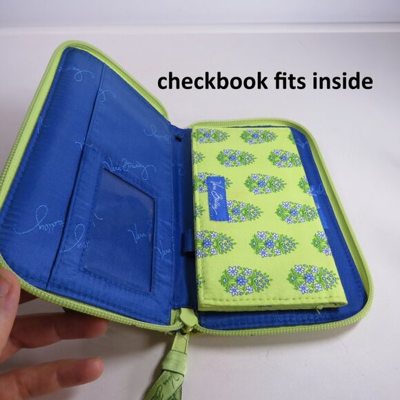Vera Bradley Wallet & Checkbook Clutch pattern Citrus Elephants quilted cotton - Picture 3 of 12